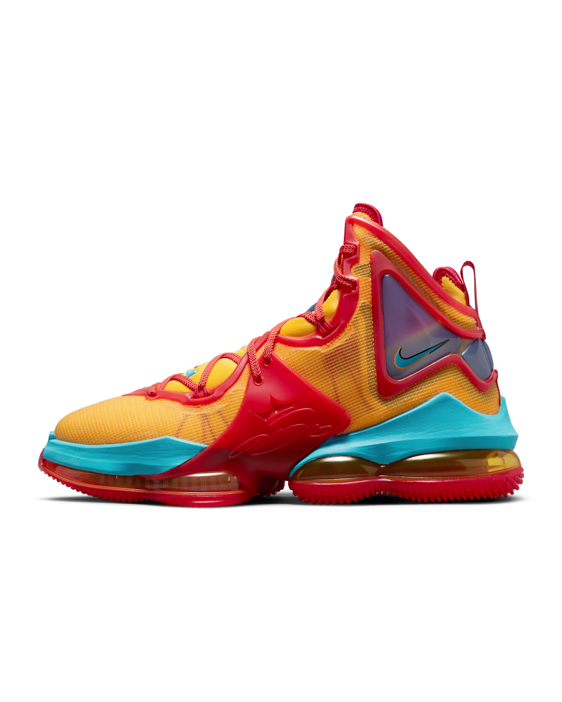 LeBron 19