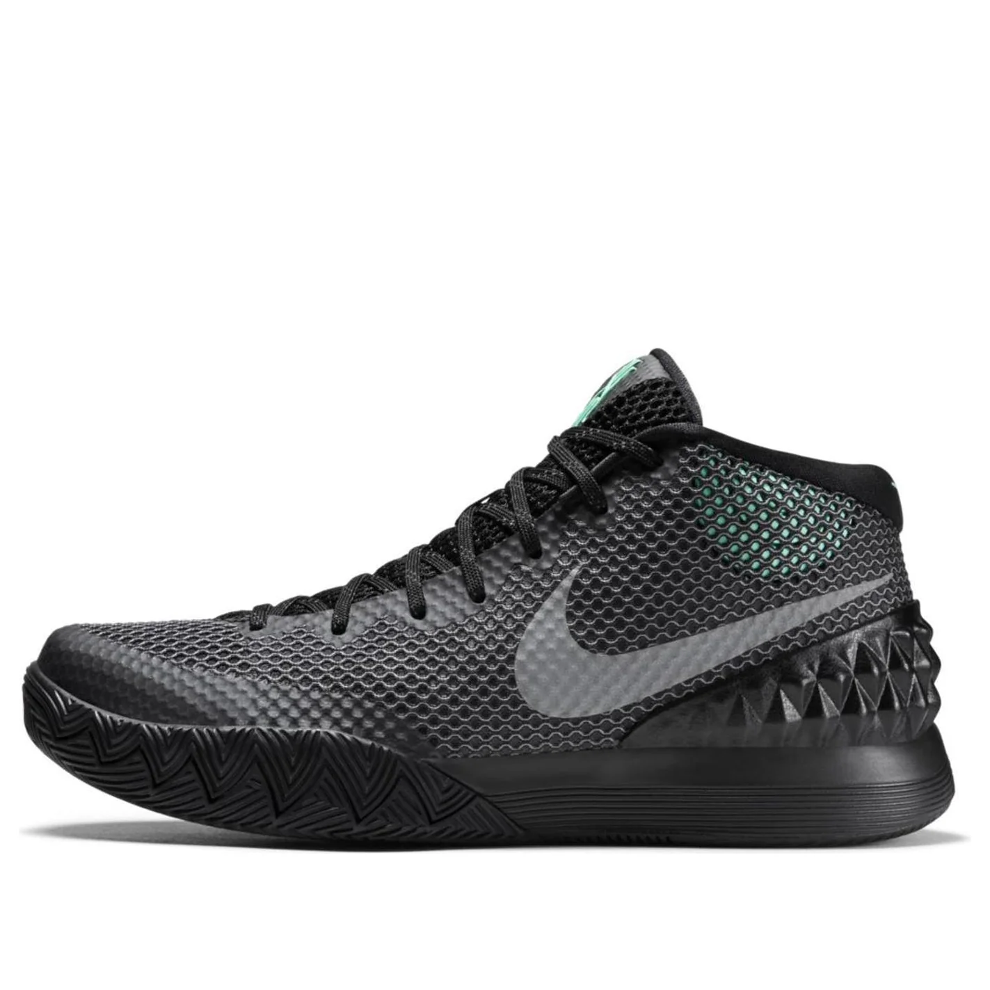 Kyrie 1